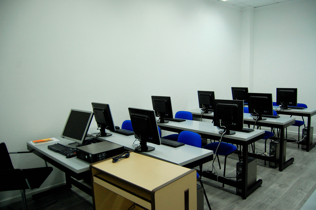 Aulas Centro de Estudios Campus Educación